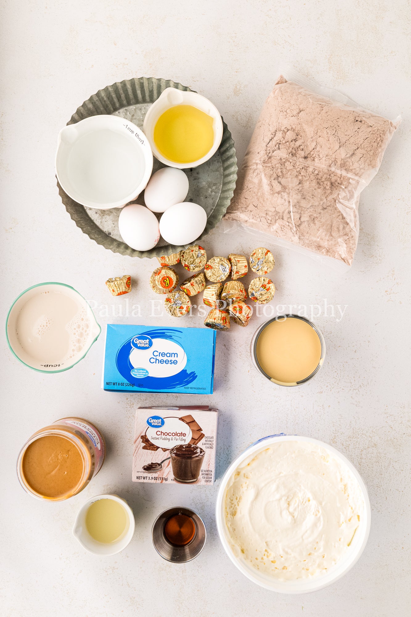 Reese's Peanut Butter Cup Poke Cake