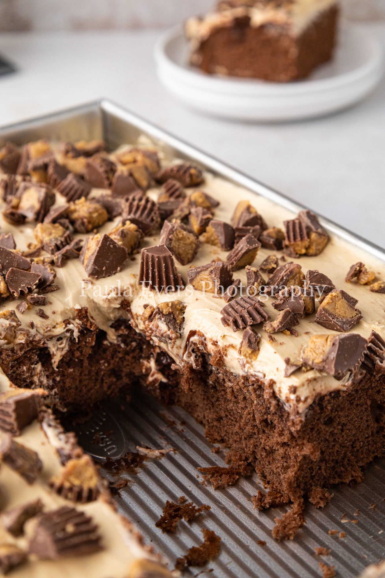 Reese's Peanut Butter Cup Poke Cake