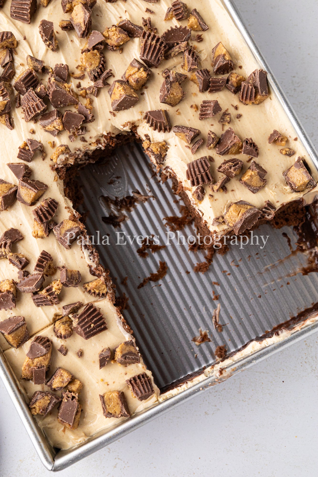 Reese's Peanut Butter Cup Poke Cake