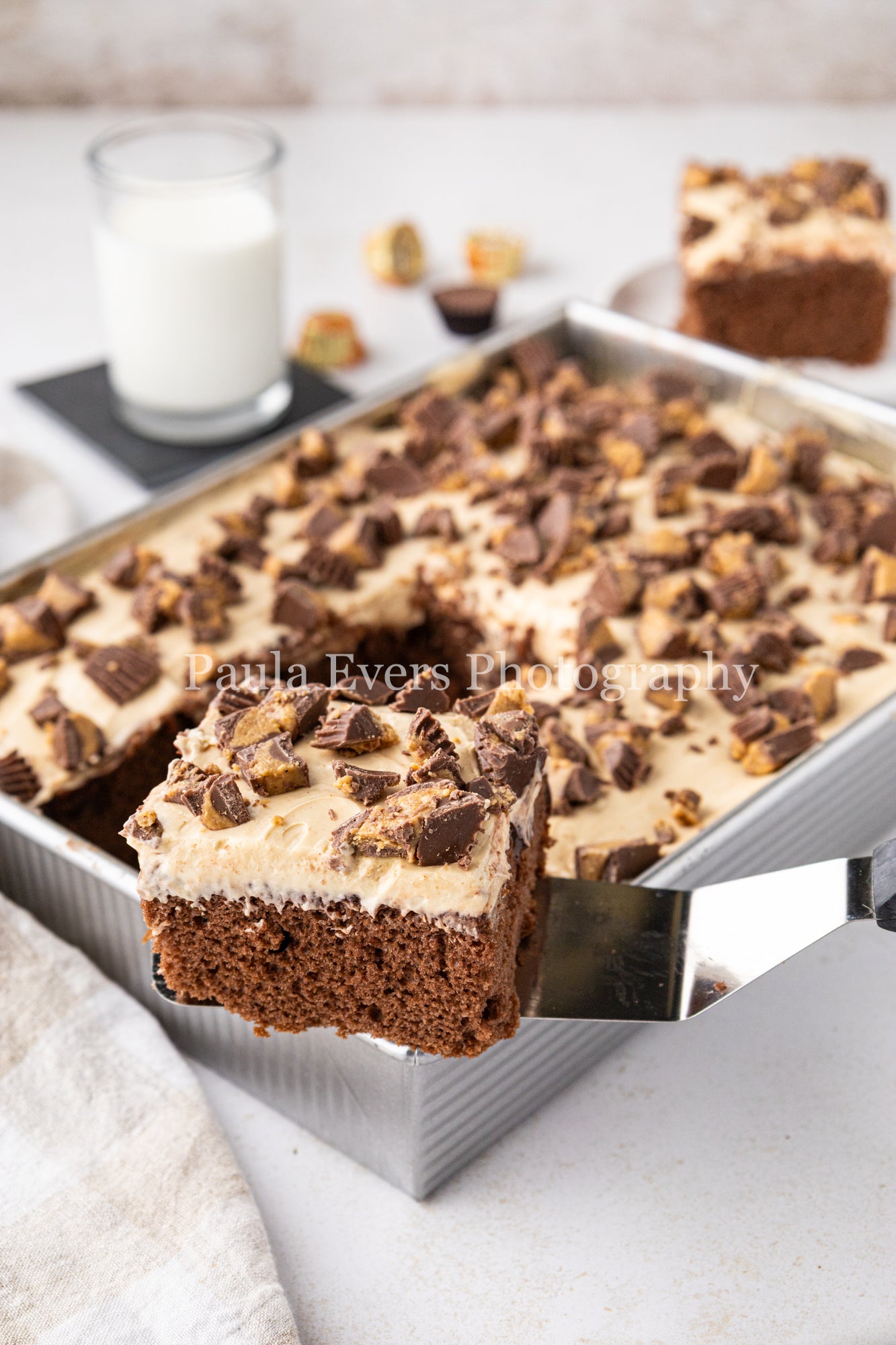 Reese's Peanut Butter Cup Poke Cake