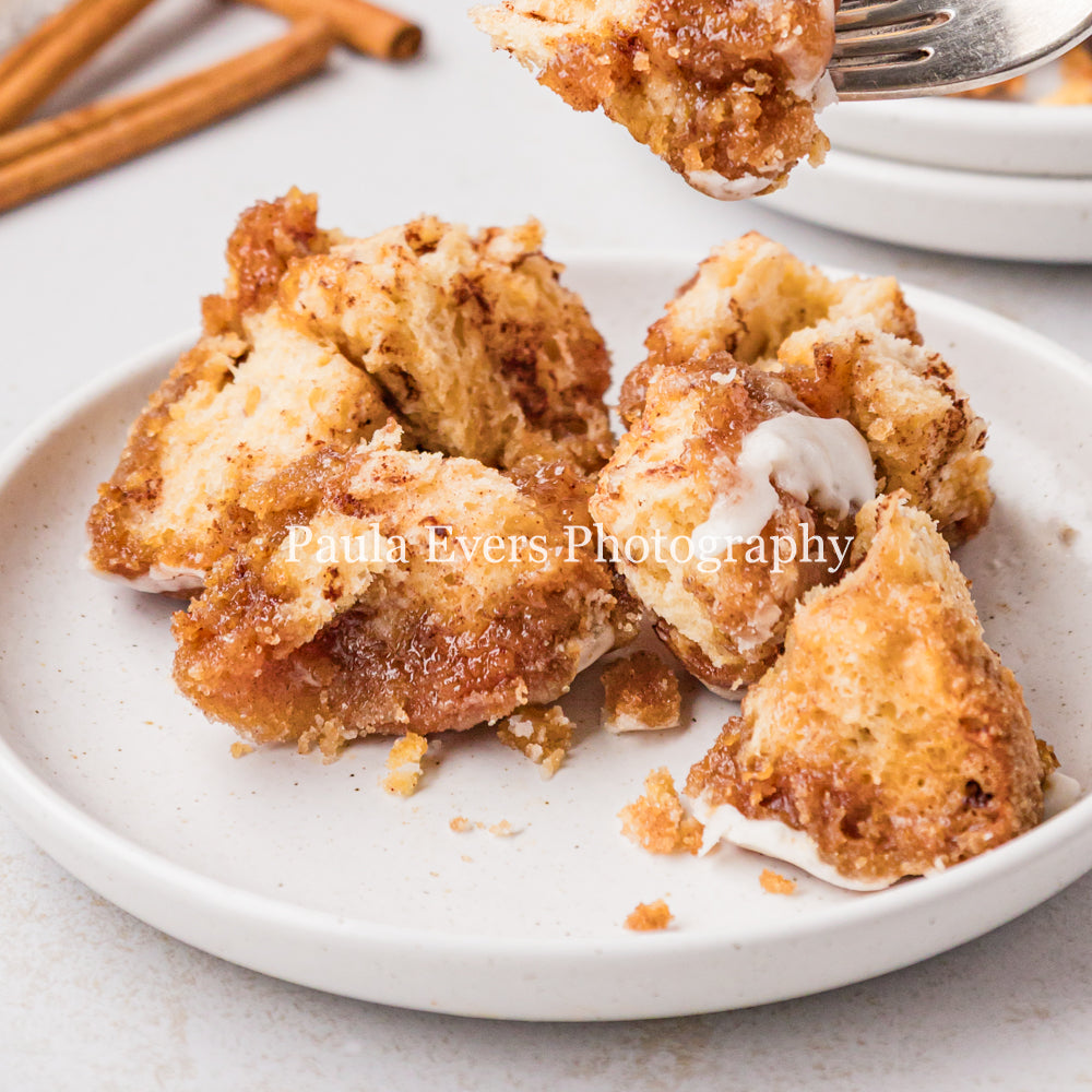 Cinnamon Roll Monkey Bread