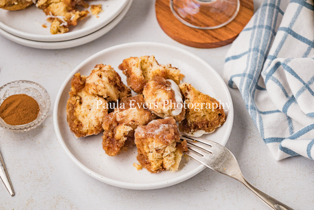 Cinnamon Roll Monkey Bread