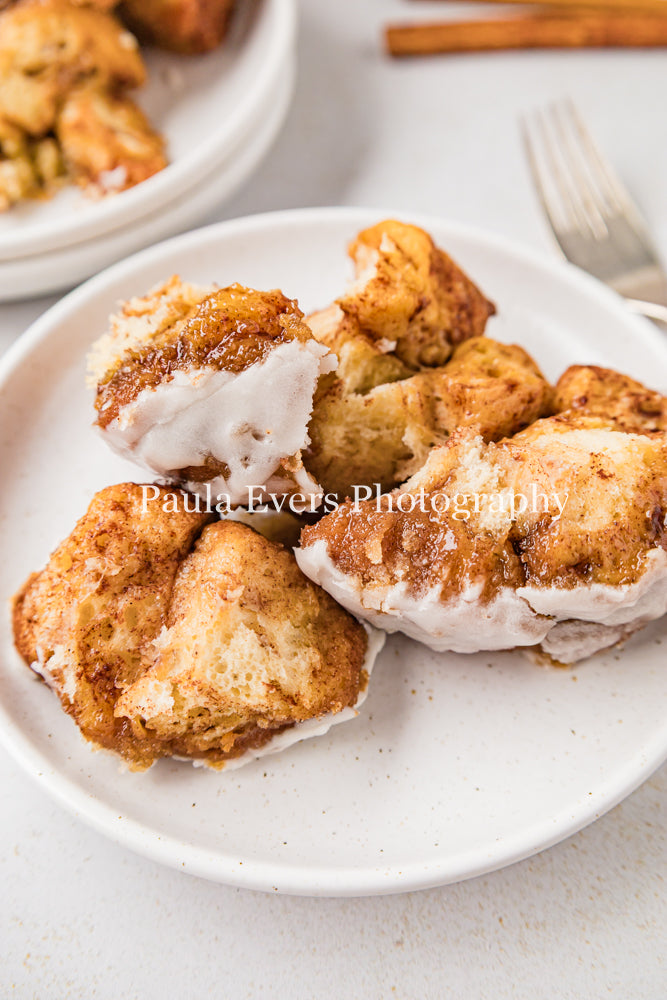 Cinnamon Roll Monkey Bread